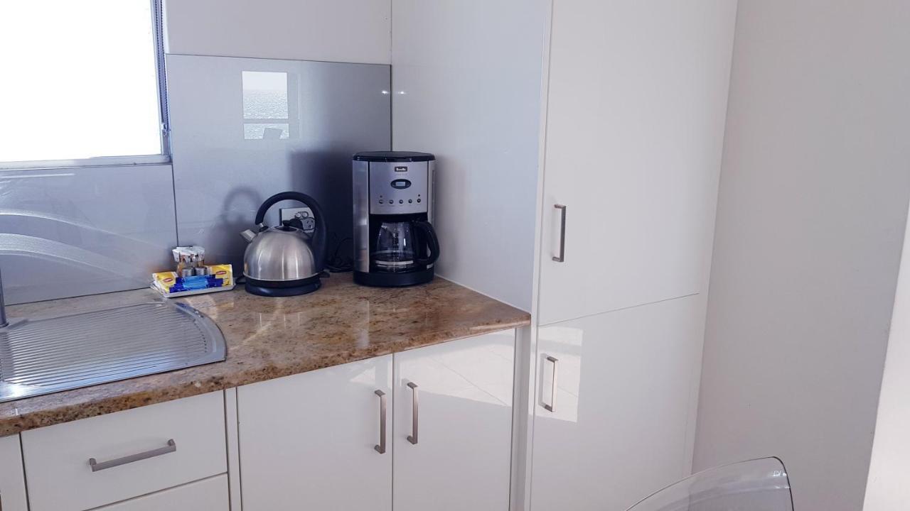 Acushla Accommodation Esplanade Living Self Check-In Self Check-Out West Beach Exteriér fotografie